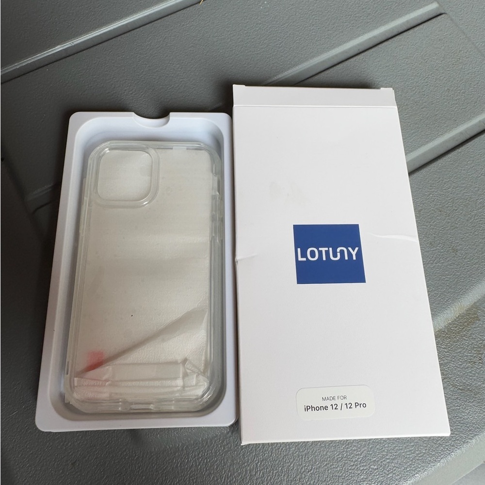 iPhone 12/12 pro Clear Phone Case
